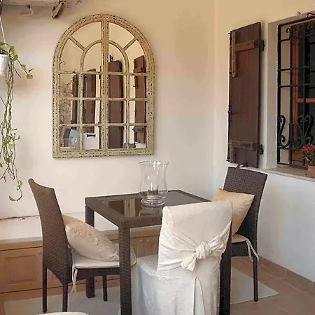 Desideria Bed & Breakfast 4*